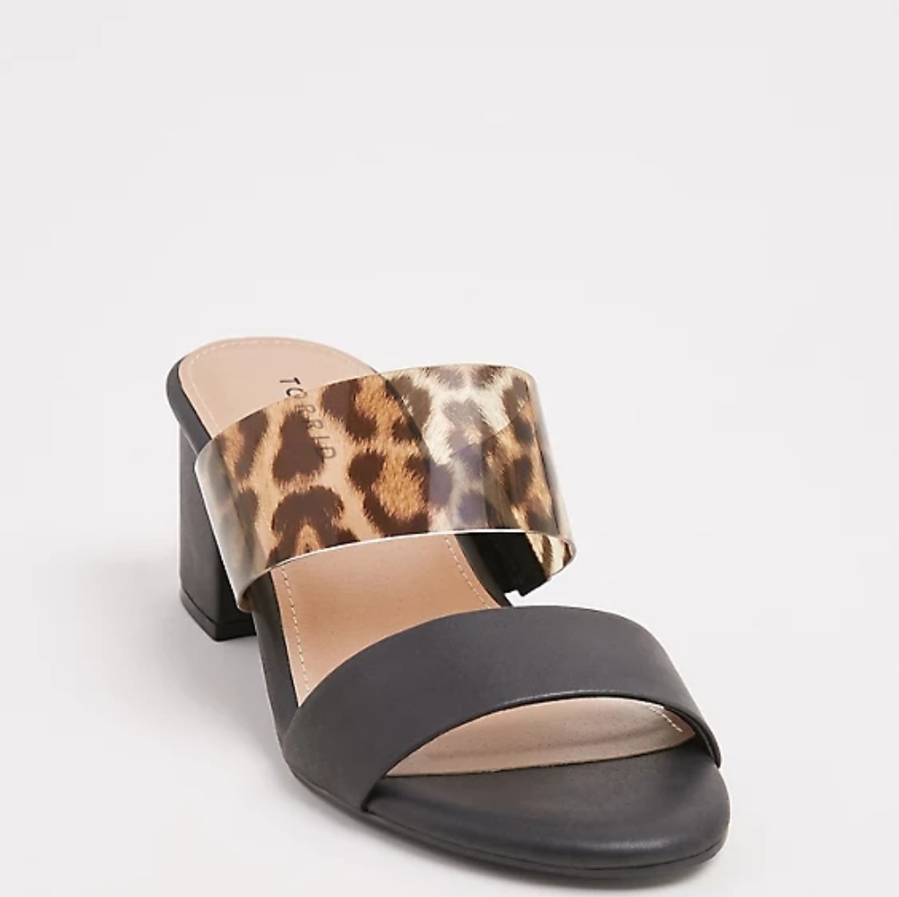 Brand new in box Torrid sz 9 black & cheetah heels